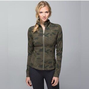 Lululemon Forme Jacket *Cuffins Savasana Camo 20cm Fatigue Green SIZE 2